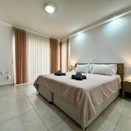 Modern Retreat In The Heart Of St Julians