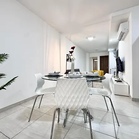 Modern Retreat In The Heart Of St Julians