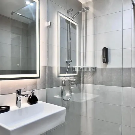 Modern Retreat In The Heart Of St Julians San Giuliano