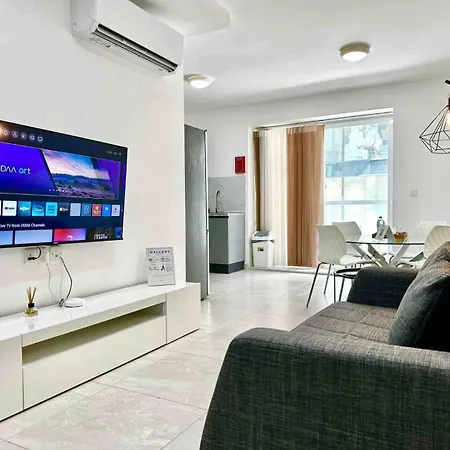 Appartamento Modern Retreat In The Heart Of St Julians