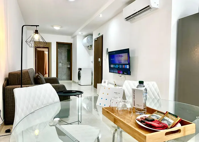 Διαμέρισμα Modern Retreat In The Heart Of St Julians
