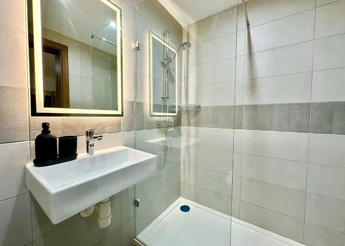 Modern Retreat In The Heart Of St Julians