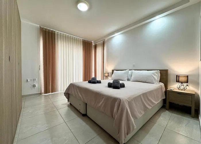 Modern Retreat In The Heart Of St Julians