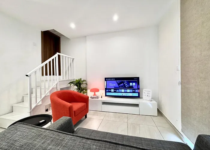 Διαμέρισμα Modern Retreat In The Heart Of St Julians